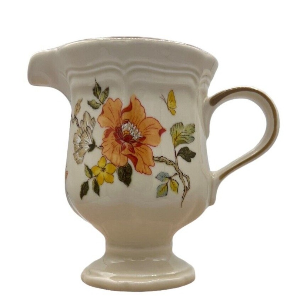 Mikasa Heritage Olde Tapestry Creamer Pitcher Stoneware 4.5" F2005 Japan
